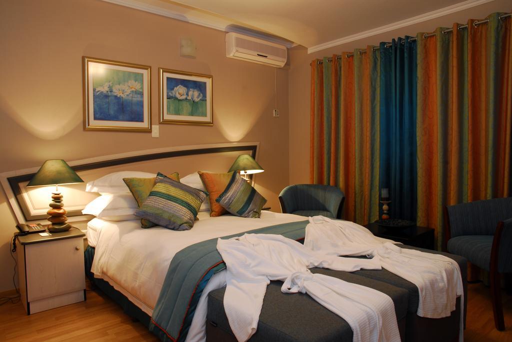 Protea Hotel By Marriott Umfolozi River Richards Bay Δωμάτιο φωτογραφία